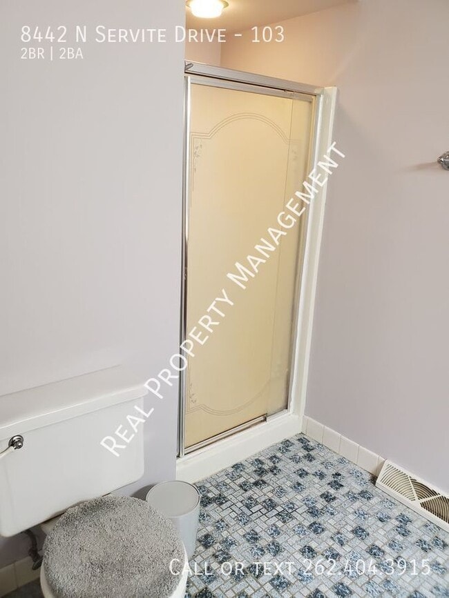 Building Photo - 8442 N Servite Dr