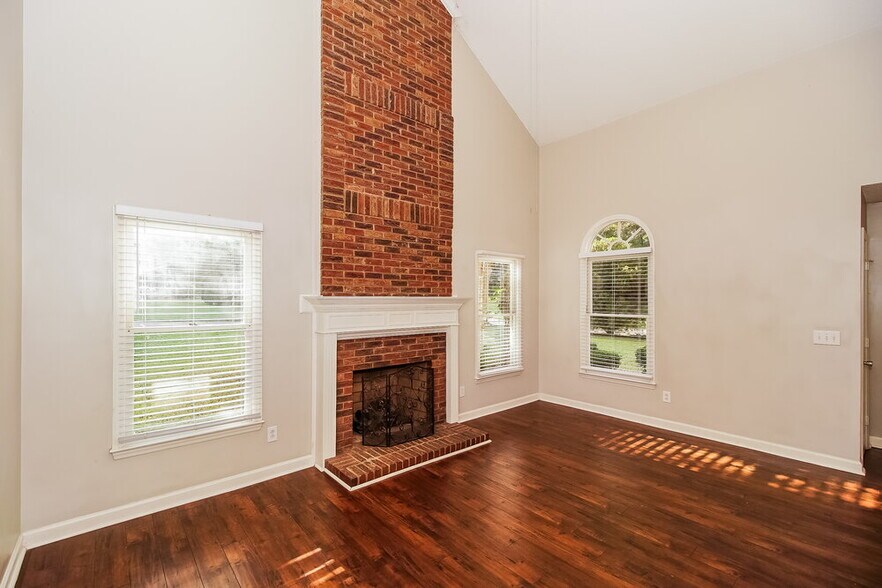 Building Photo - 7009 Rothmore View Ct