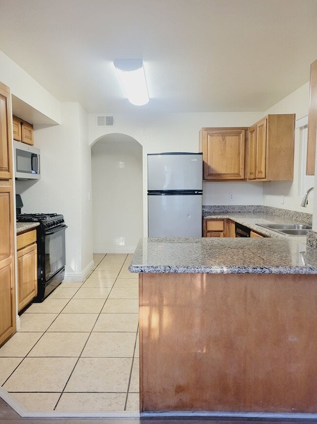 Building Photo - 6500 W Lake Mead Blvd