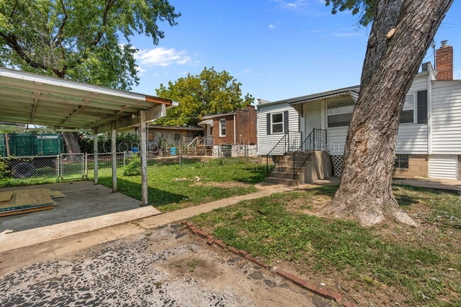 Building Photo - 4078 Meramec St