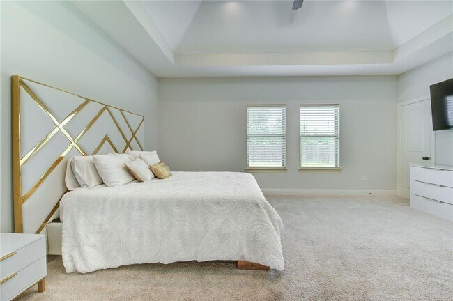Building Photo - 3805 Shelby Cir