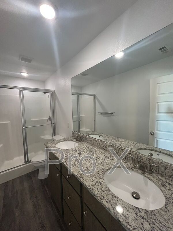 Building Photo - 644 Hidden Springs Dr