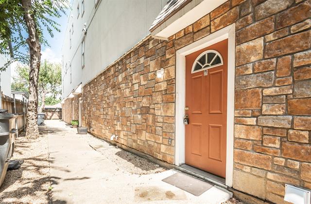 Building Photo - 4713 Virginia Ave