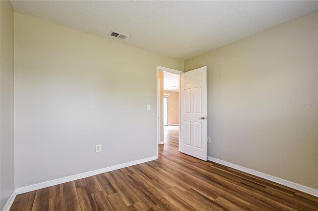 Building Photo - 224 Cobalt Dr