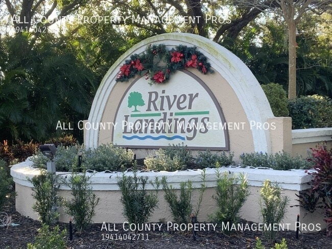 Building Photo - 5521 61st Ln E