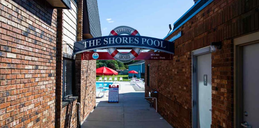 Building Photo - 9270 Windjammer Dr