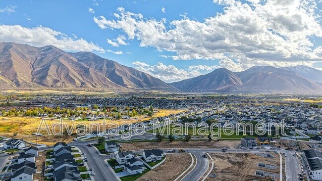 Building Photo - 7 S Moonlit Rd
