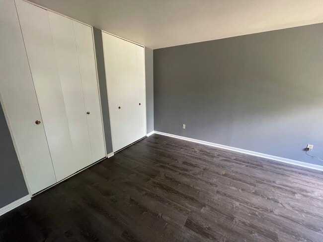 Building Photo - Fresh Updates! 1 Bed 1 Bath - Moon Twp