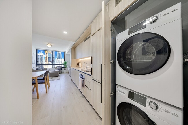 Building Photo - 40 NW 3rd St