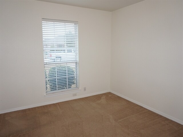 Building Photo - 231 Chesterfield Cir