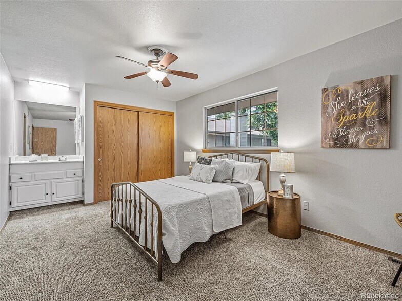 Building Photo - 1018 9th St