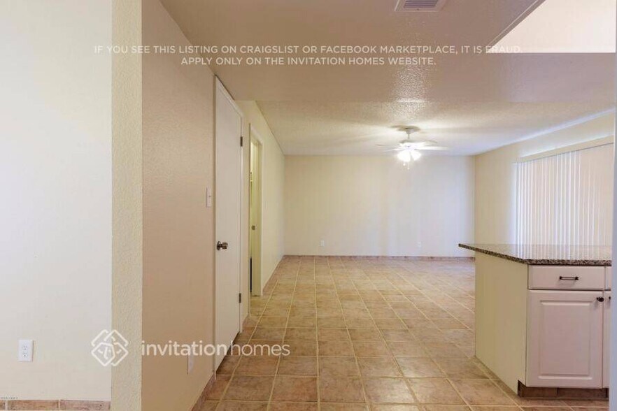 Building Photo - 5420 W Desert Cove Ave