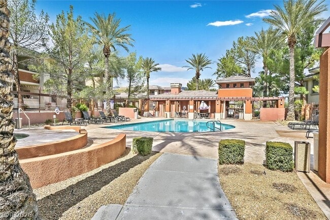 Building Photo - 908 Domnus Ln