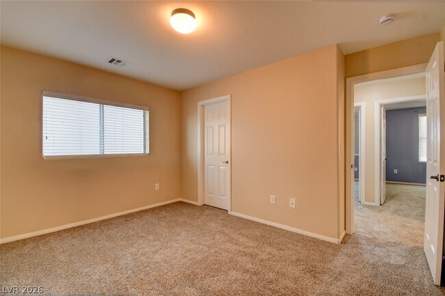 Building Photo - 4013 Buteo Ln