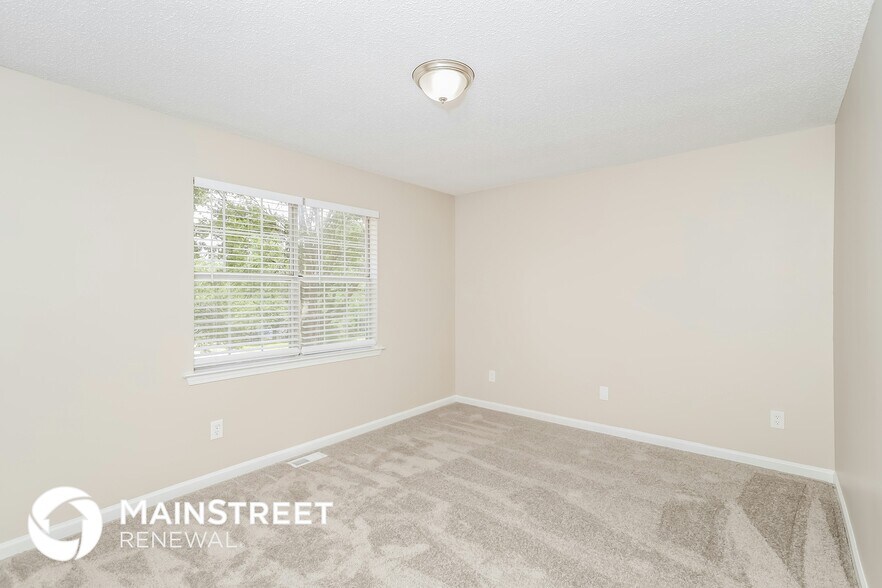 Building Photo - 510 Rosehill Dr