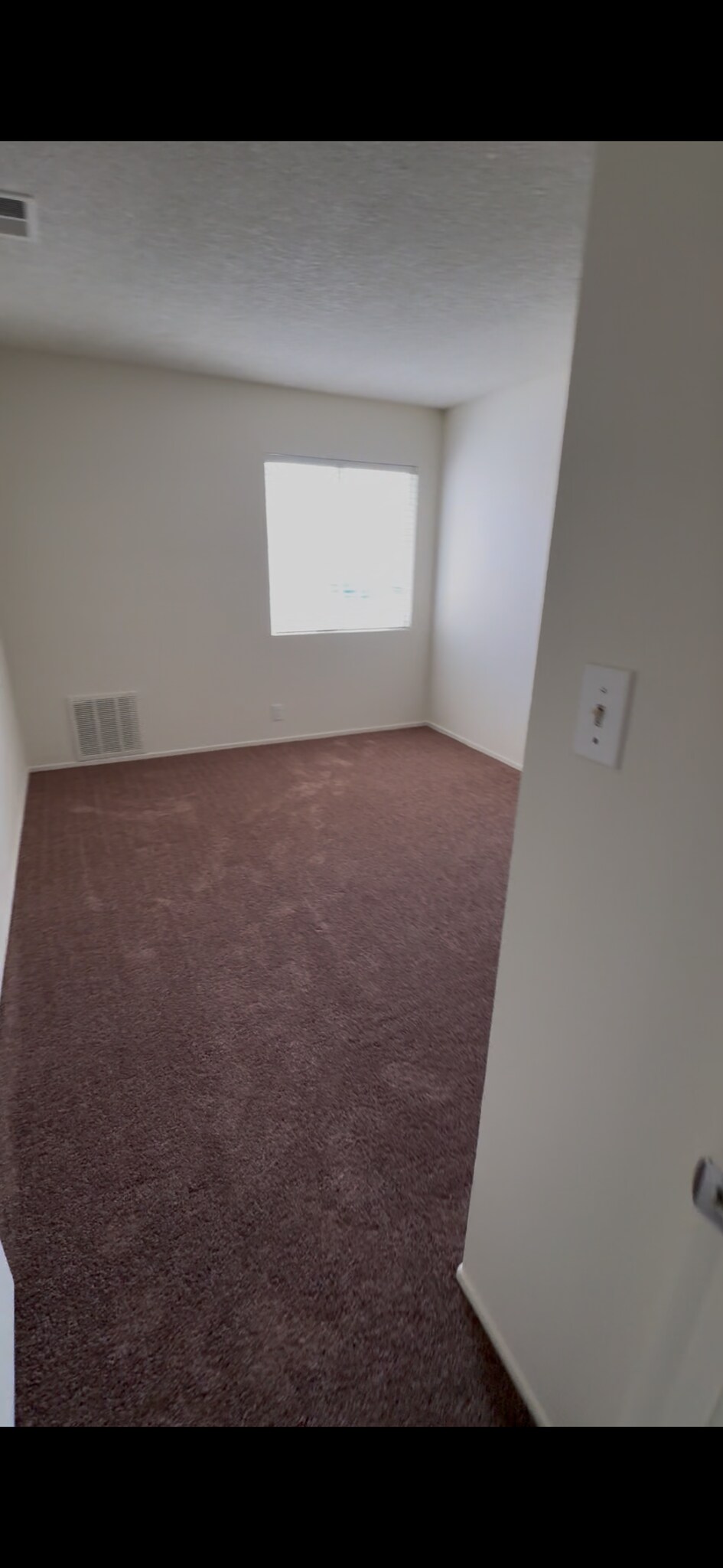 Building Photo - 2040 W Avenue J13