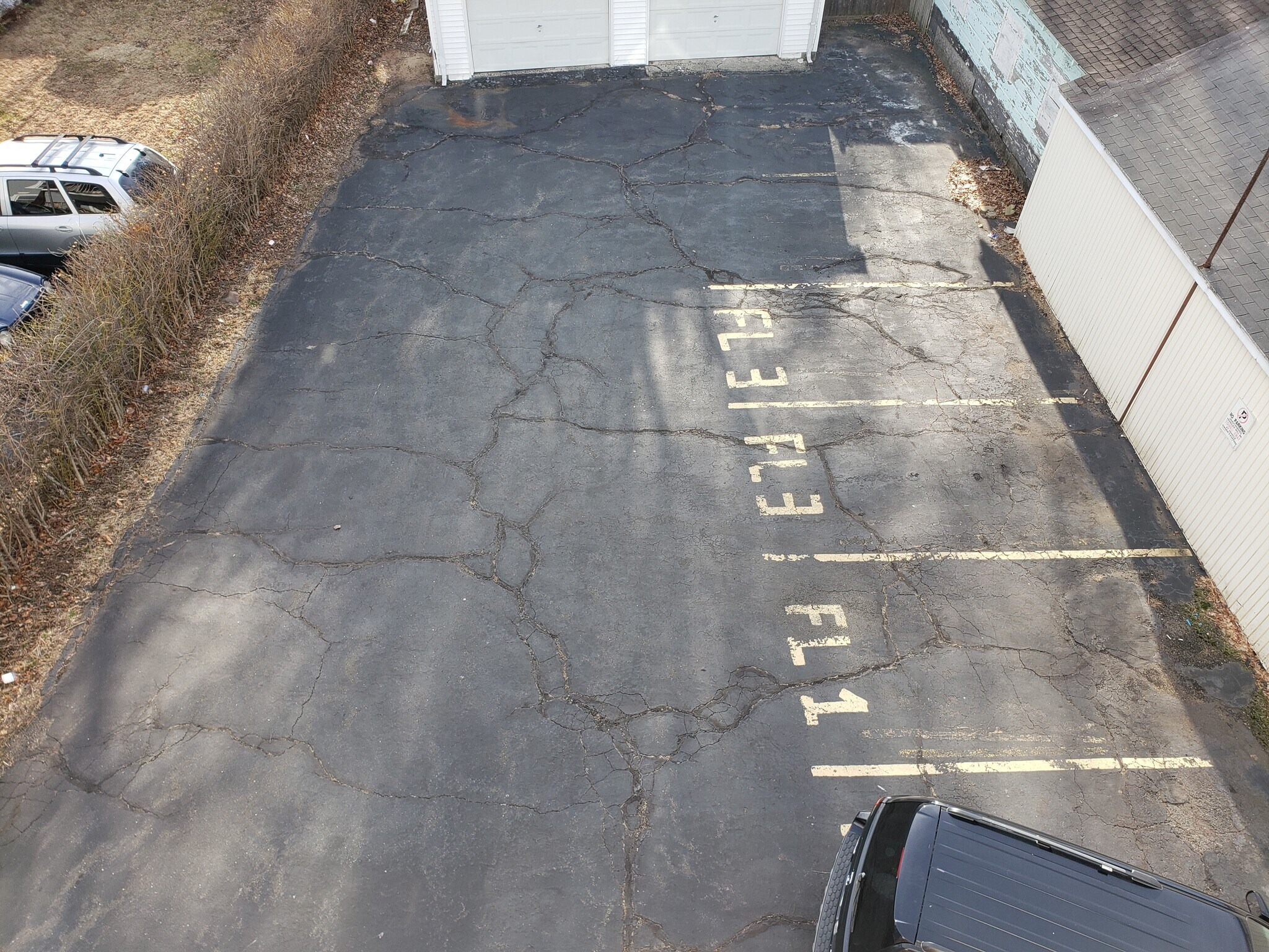 Off Street Parking - 140 Black Rock Ave