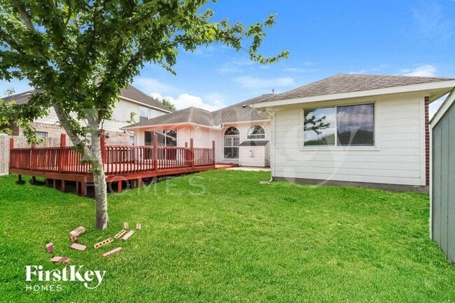 Building Photo - 8143 Dune Brook Dr