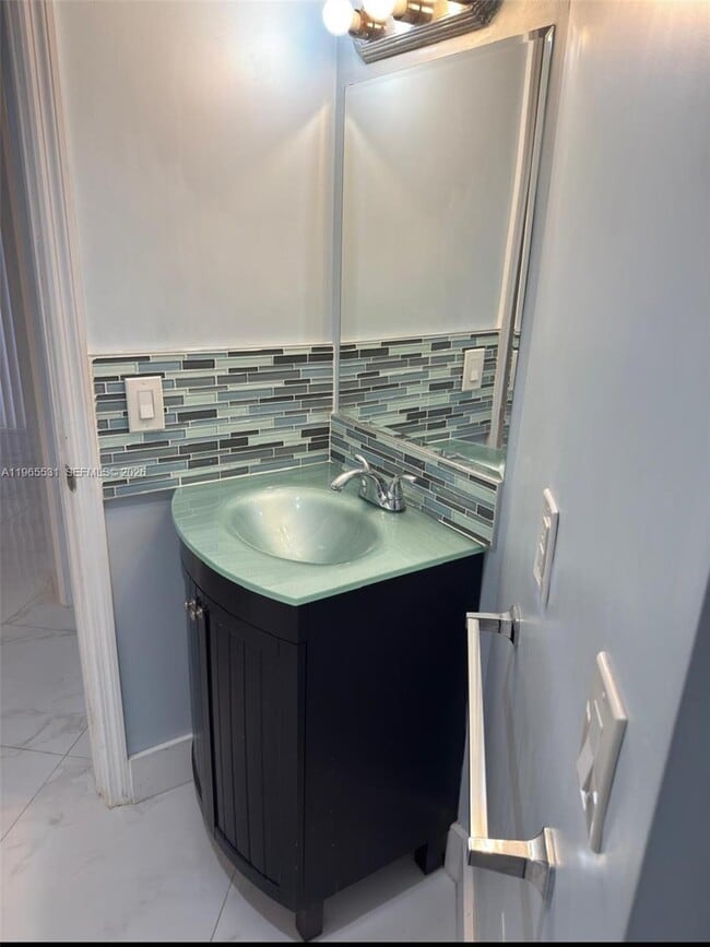 Building Photo - 8275 SW 152nd Ave