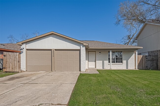 Primary Photo - 8630 Valley Meadow Dr