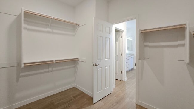 Building Photo - Pristine home in amenity rich Estrella Mountain Ranch!