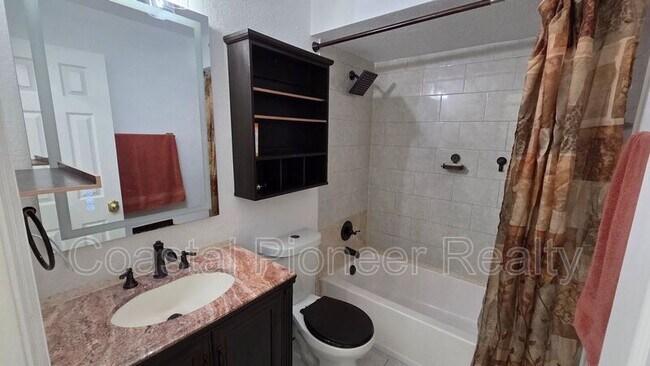 Building Photo - 5005 Dollarway Ct