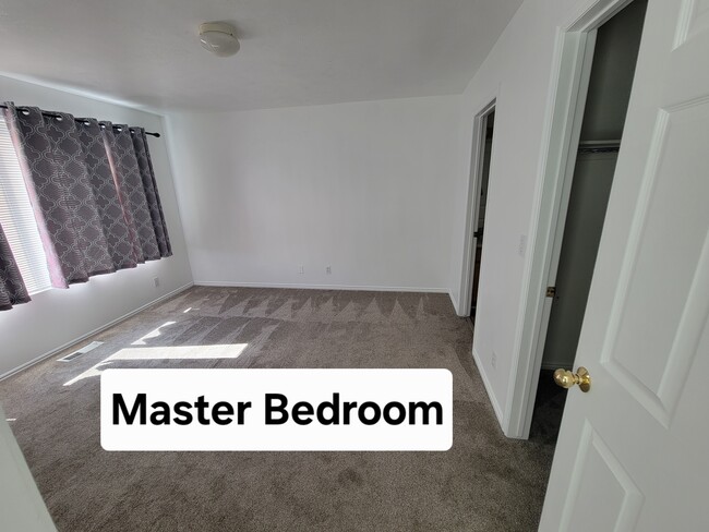 Master Bedroom - 574 S Century Dr