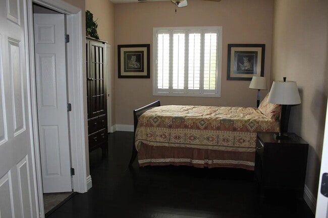Building Photo - NO MIN CREDIT SCORE REQUIRED, BK OKAY, PAS...