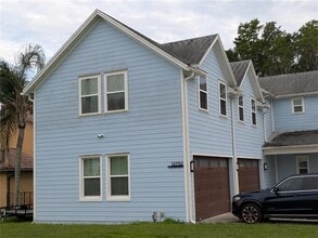 Building Photo - 12752 S Lake Sawyer Ln