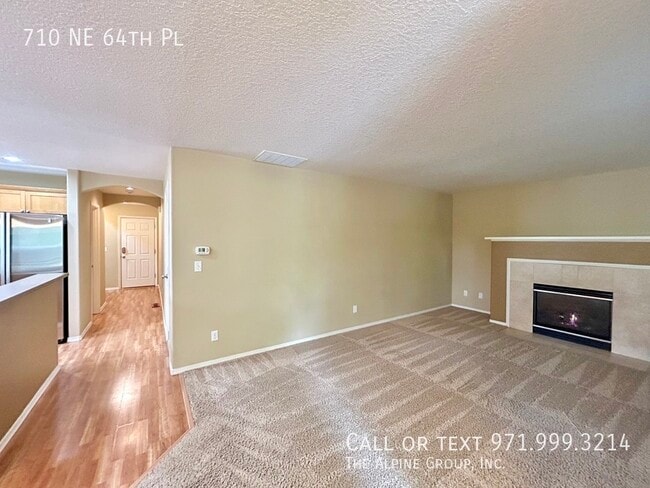 Building Photo - 710 NE 64th Pl