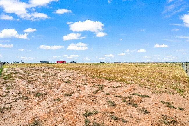 Building Photo - 10623 East C R 7400