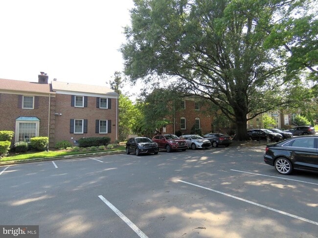 Building Photo - 9226 Bailey Ln