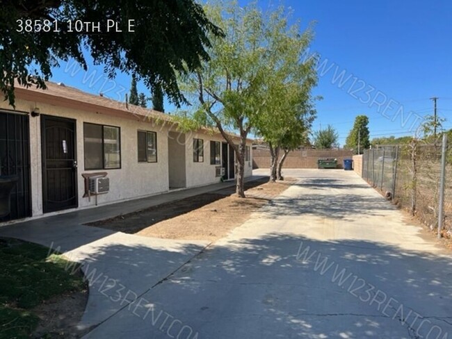 Primary Photo - 1BD/1BTH FIRST FLOOR APT EAST PALMDALE (RO...