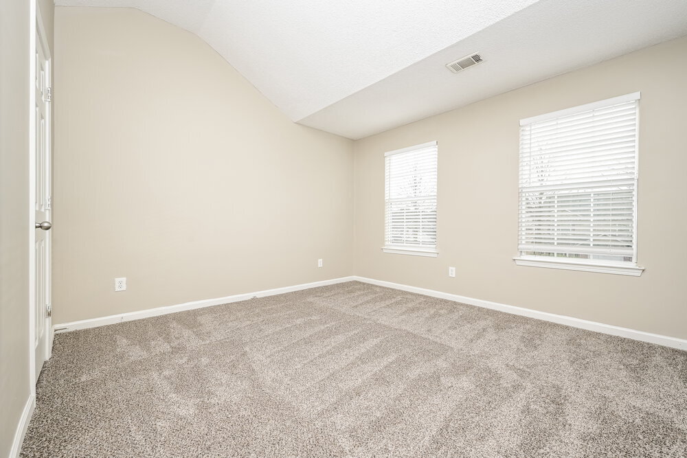 Building Photo - 675 Barshay Dr