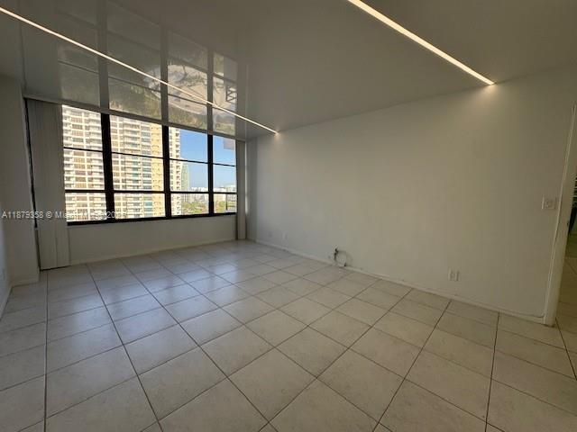 Building Photo - 600 Three Islands Boulevard