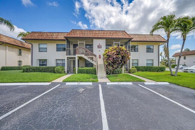 Primary Photo - 7226 Golf Colony Ct