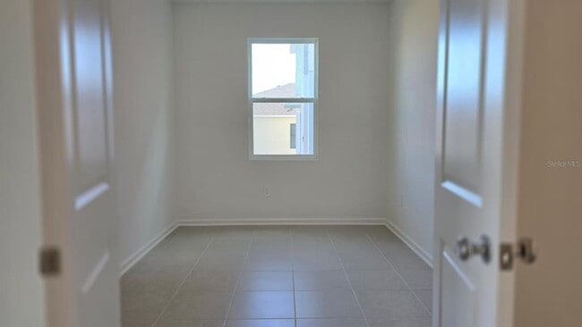 Building Photo - 4822 Katrina Dr