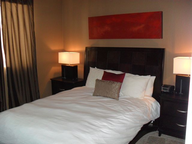 Building Photo - Meridian 2Bdr/2Bath Luxury Condo w/Den, Valencia floor plan.