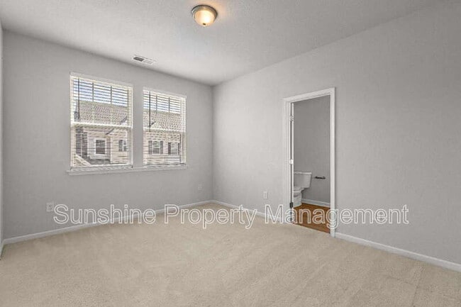 Building Photo - 400 Rhema Rd