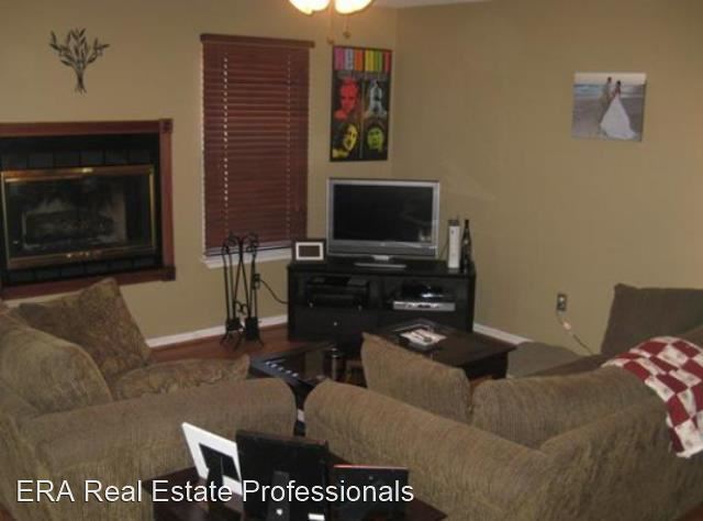 Building Photo - 2 br, 1.5 bath House - 3902 Inverness Road