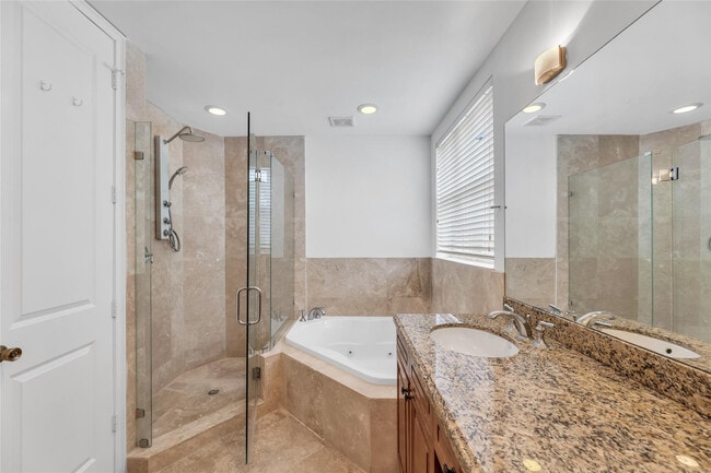 Building Photo - 416 SW 11th St