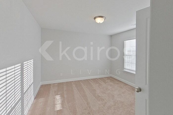 Building Photo - 103 Western Red Cedar Dr