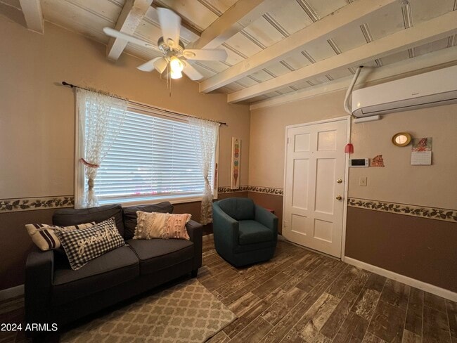 Building Photo - 9502 N 2nd Pl