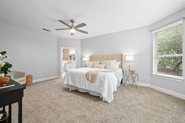 Building Photo - 15909 Villa Frontera Dr