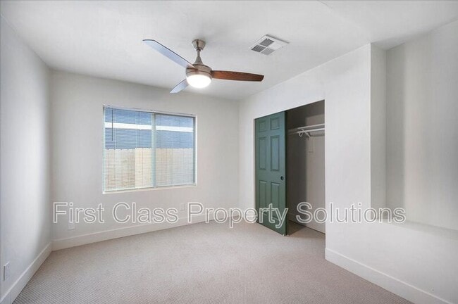 Building Photo - 825 W Colorado Ave