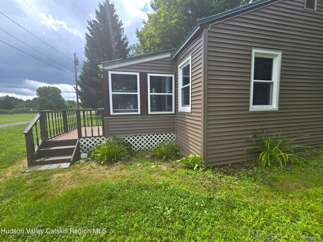 Building Photo - 3098 State Rte 26