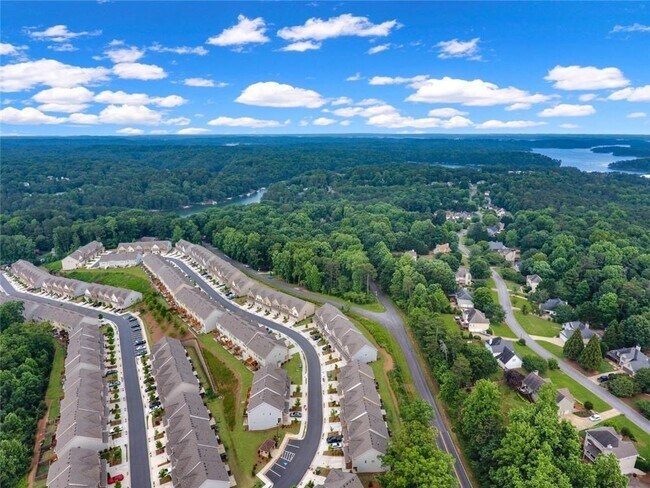 Building Photo - 1356 Endicott Ct