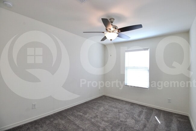 Building Photo - 14238 W Bronco Trl