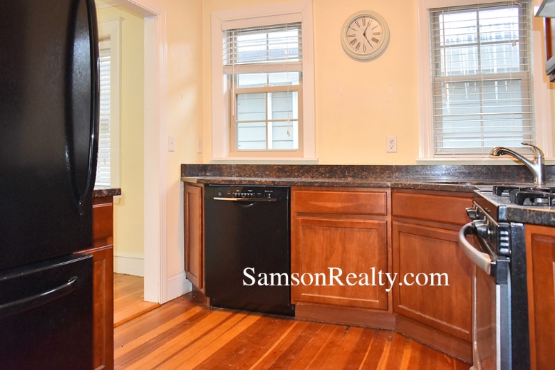 Building Photo - 19 Moses Brown St