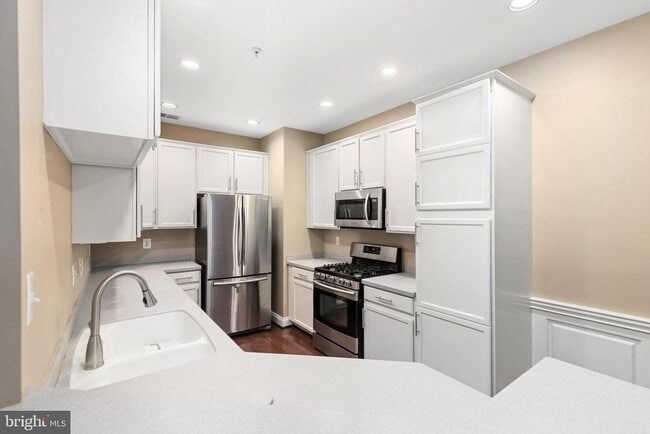 Building Photo - 5056 Minda Ct